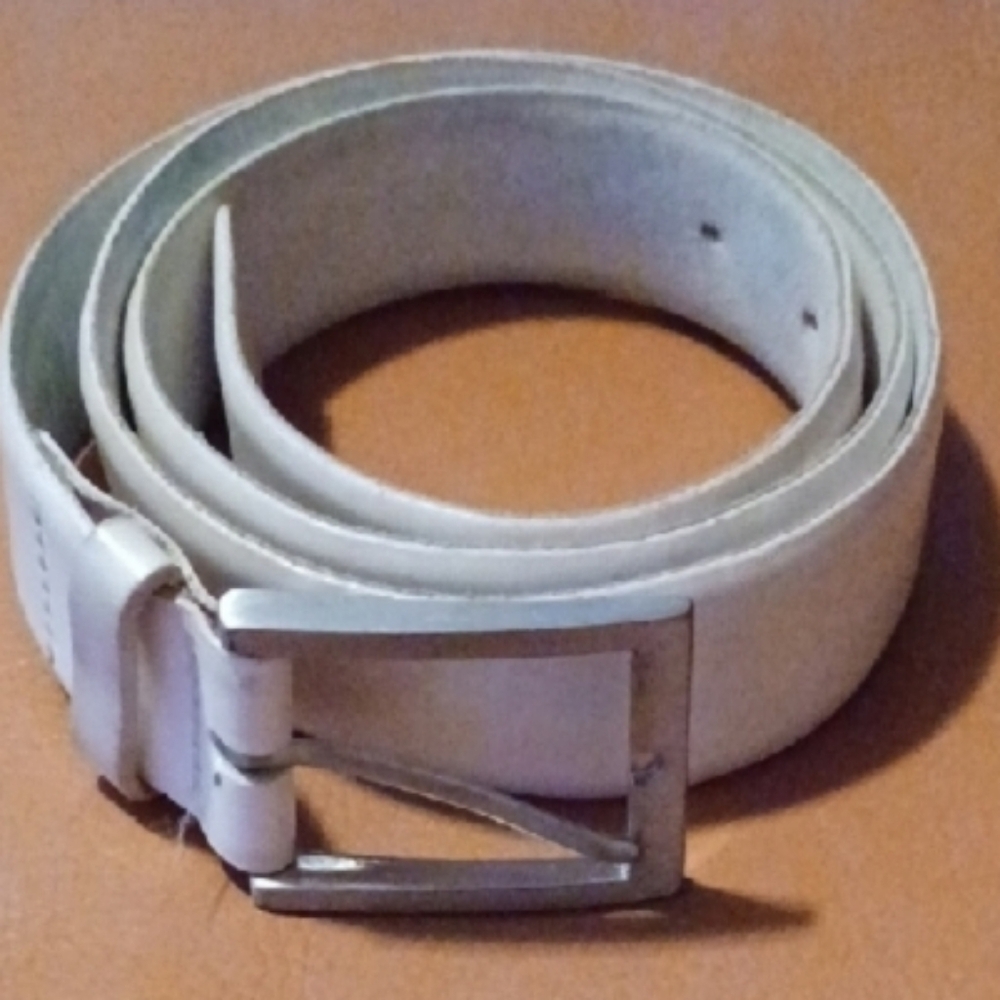 Express White Belt with Silver Buckle